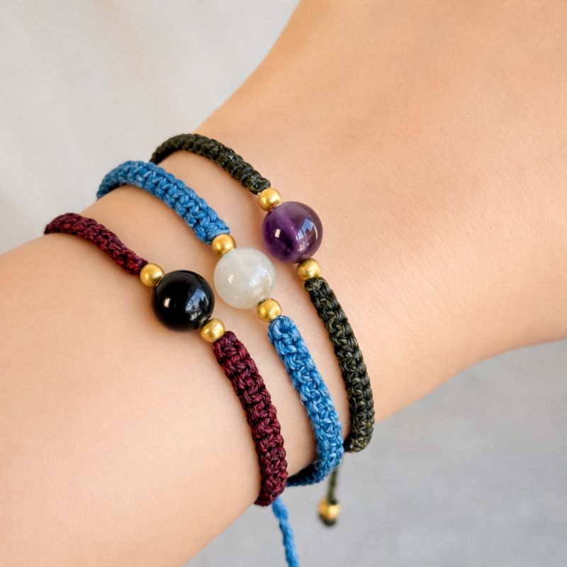 Pulsera de Hilo 6mm Ajustable con Piedra Preciosa