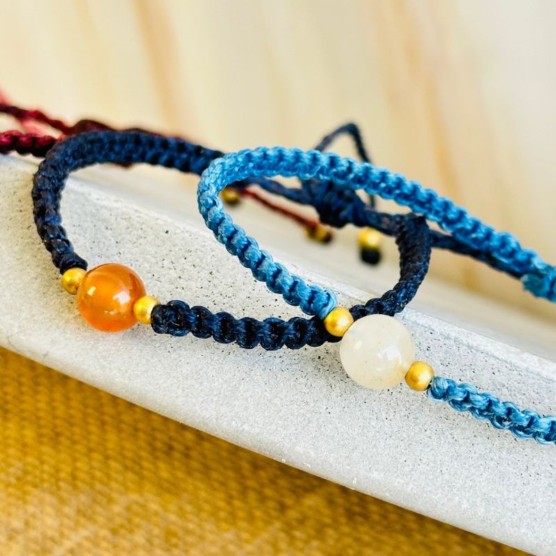 Pulsera de Hilo 6mm Ajustable con Piedra Preciosa