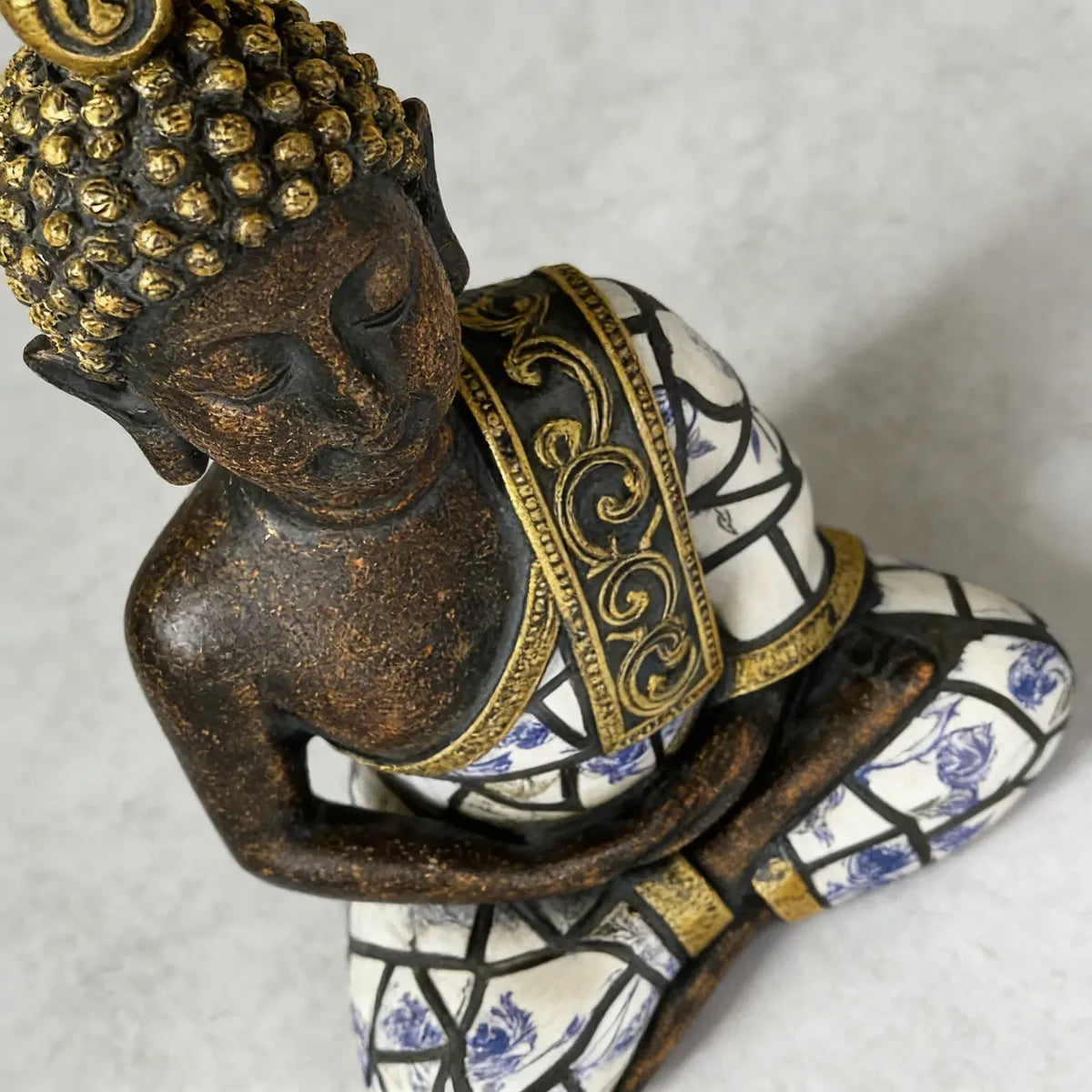Buda Abhaya Black & Blue