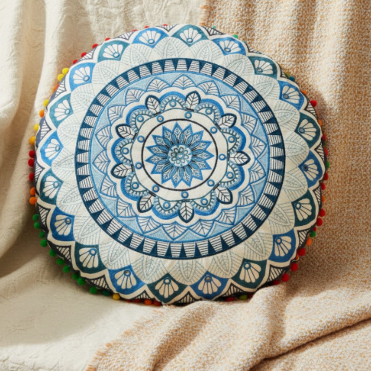 Cojin Boho Azul Redondo Mediano