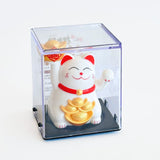 Gato Chino de la Suerte con Energía Solar