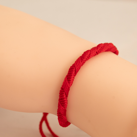 Pulsera Hilo Rojo Protección Espiral
