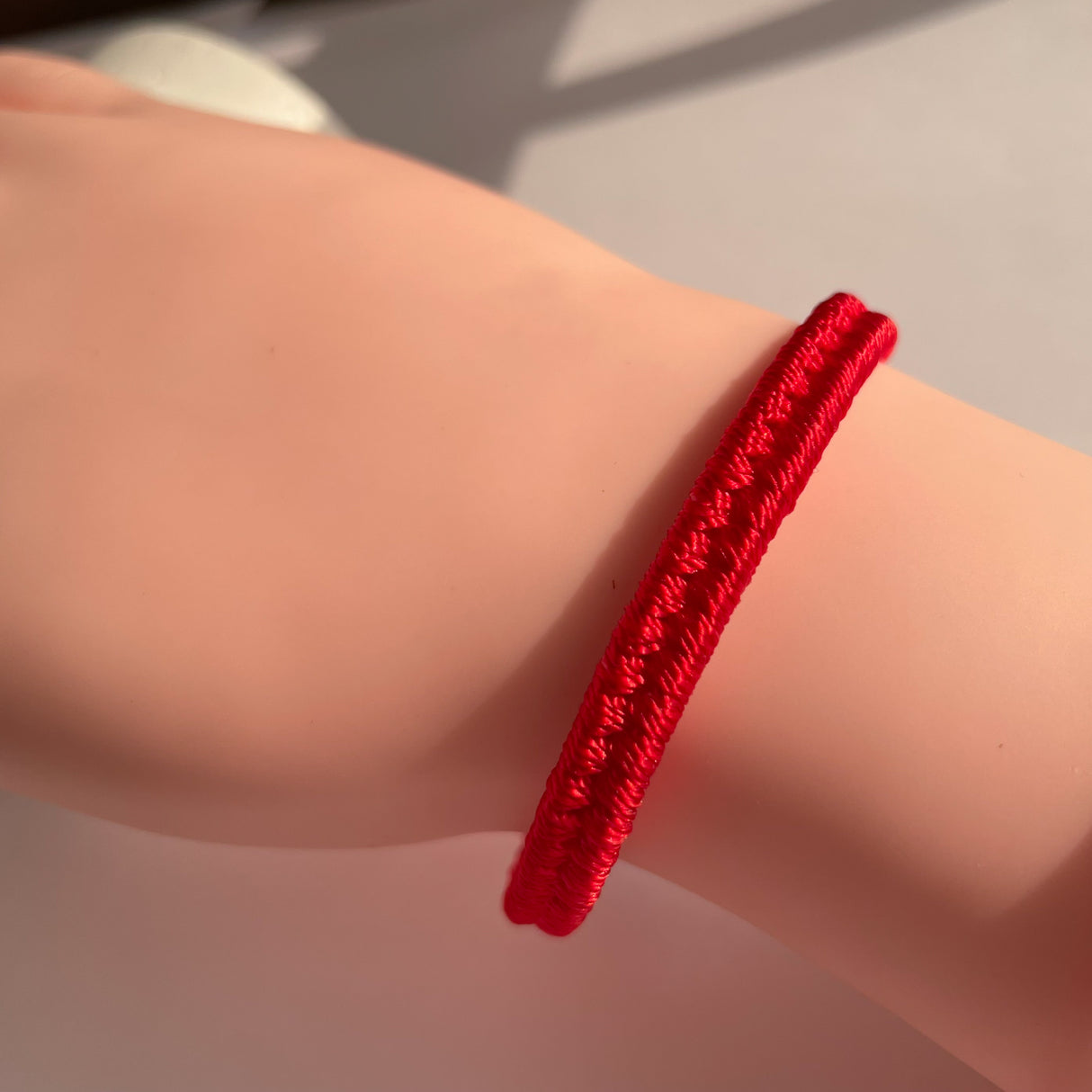 Pulsera Hilo Rojo Protección