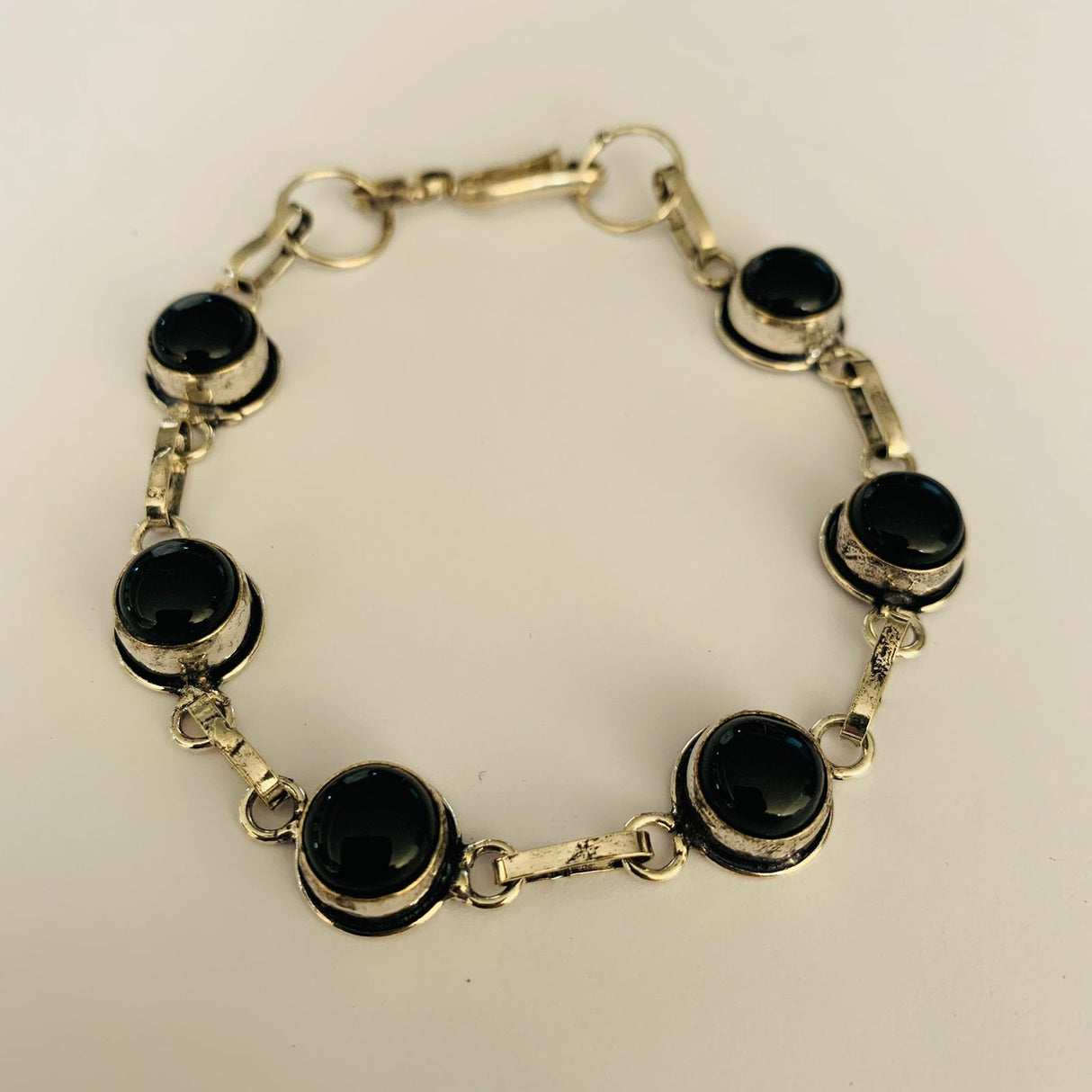 Pulsera Plateada Jolie Onix