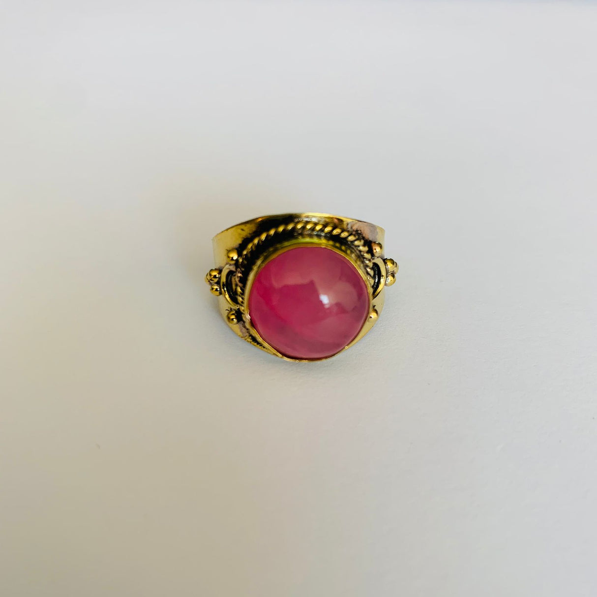 Anillo Royaume Agata Fucsia Talla 11