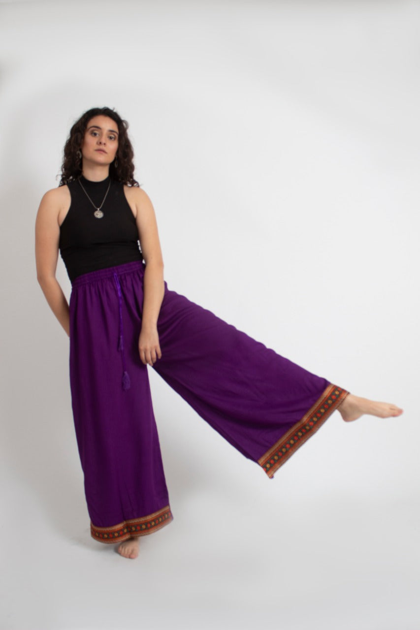Pantalon Palazzo Morado Bordado Inferior